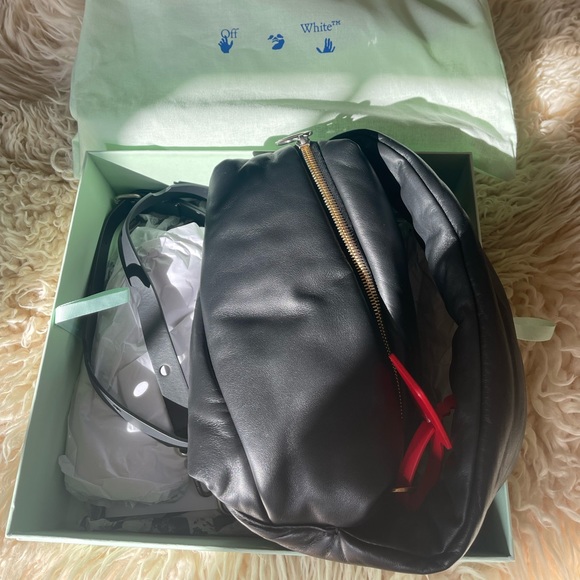 Authentic Off-White Pump Pouch - Picture 6 of 9